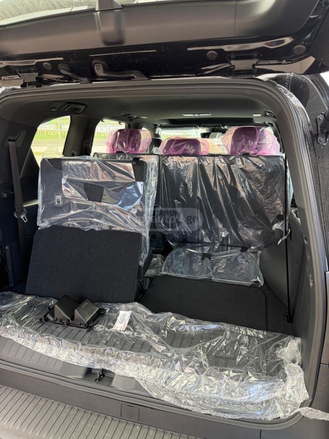 Lexus LX 600 2025 — миниатюра 13