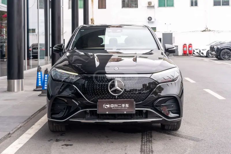 Mercedes-Benz EQE 2024 — миниатюра 2