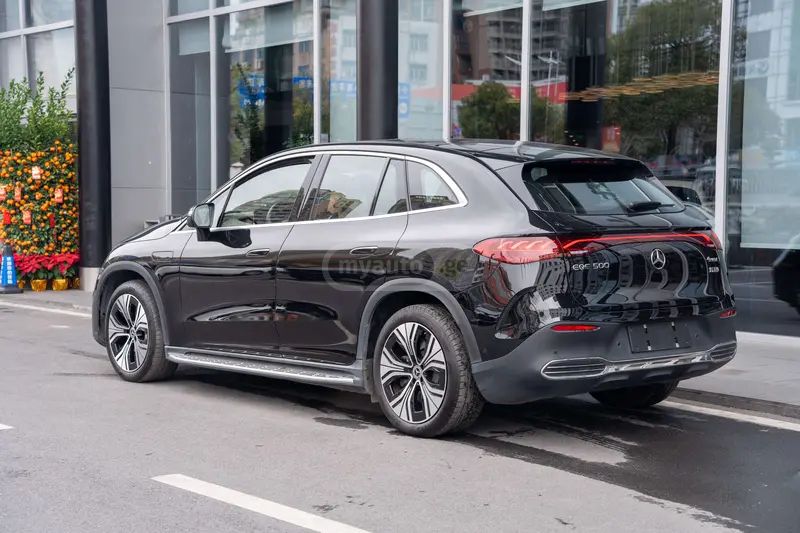 Mercedes-Benz EQE 2024 — миниатюра 4