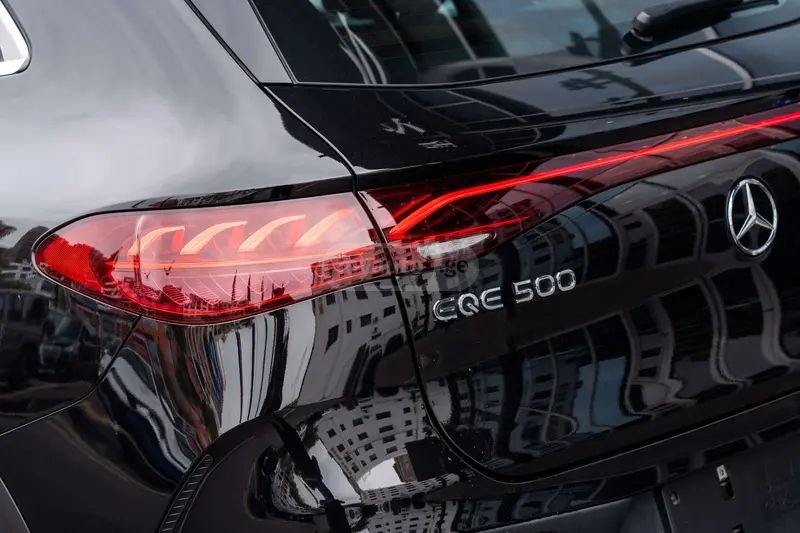 Mercedes-Benz EQE 2024 — миниатюра 6