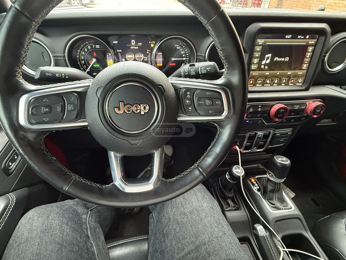 Jeep Wrangler - фото 3