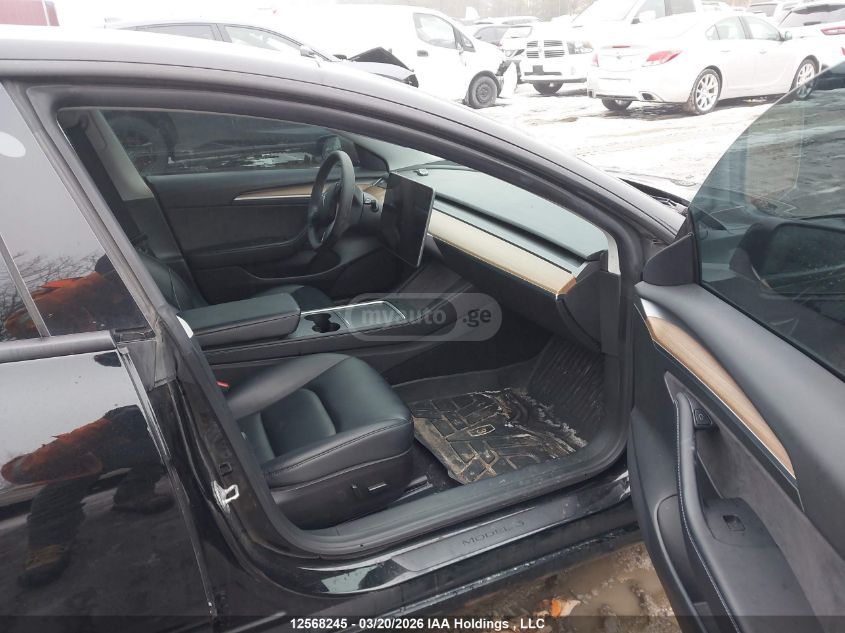 Tesla Model 3 - фото 5