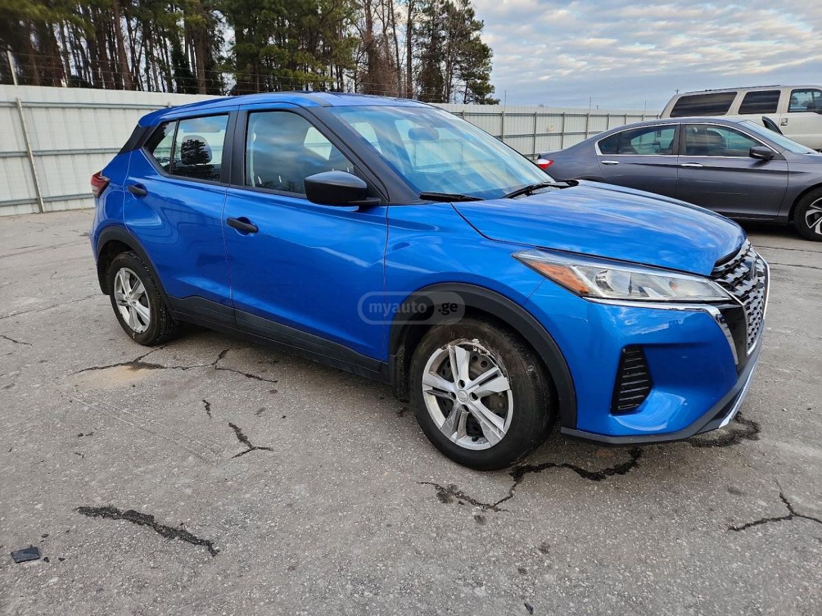 Nissan S 4dr Front-Wheel Drive CVT — миниатюра 4