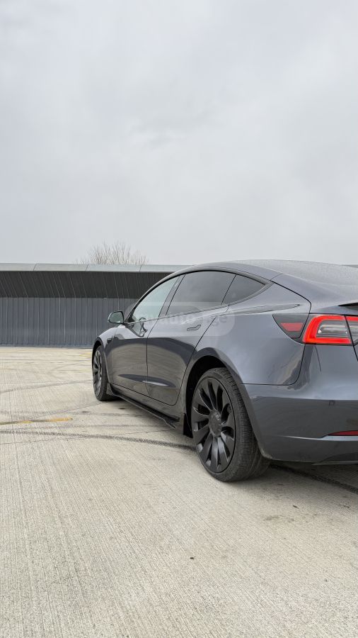 Tesla Dual Motor Performance — миниатюра 7