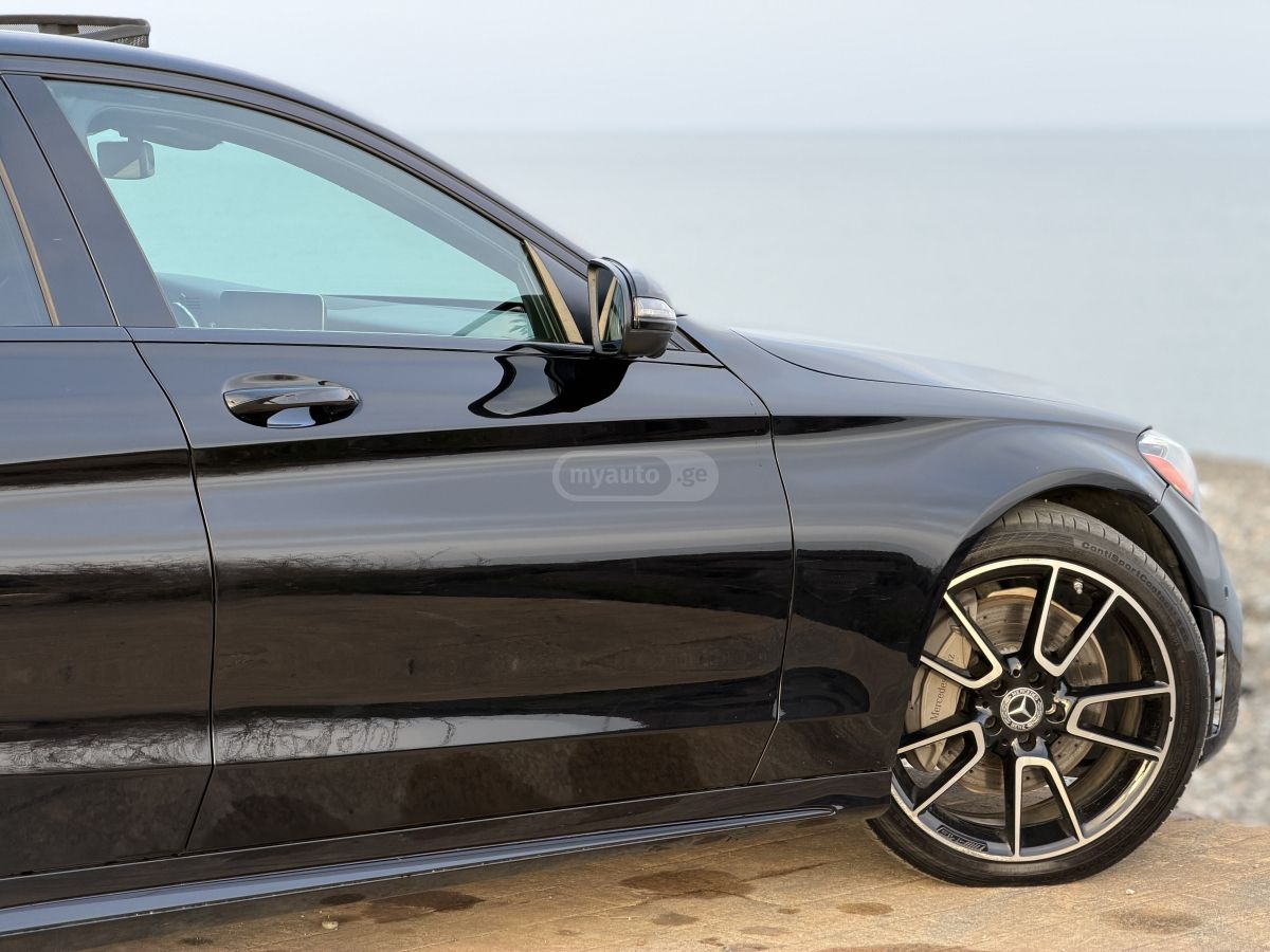 Mercedes-Benz C 300 - фото 8