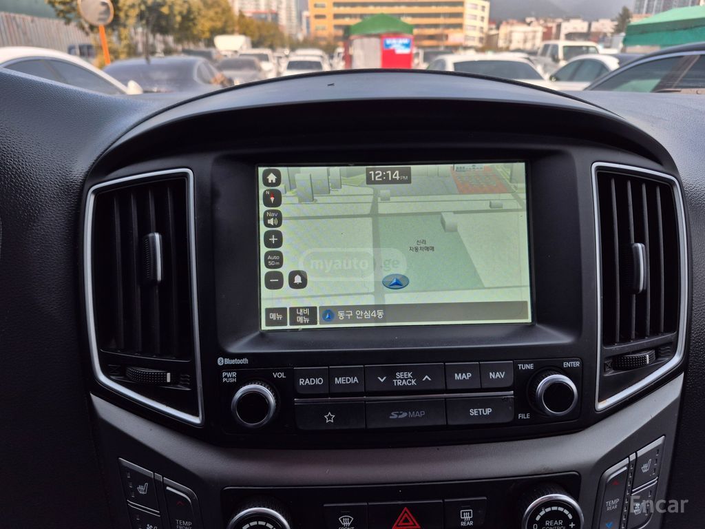 Hyundai Starex - фото 8