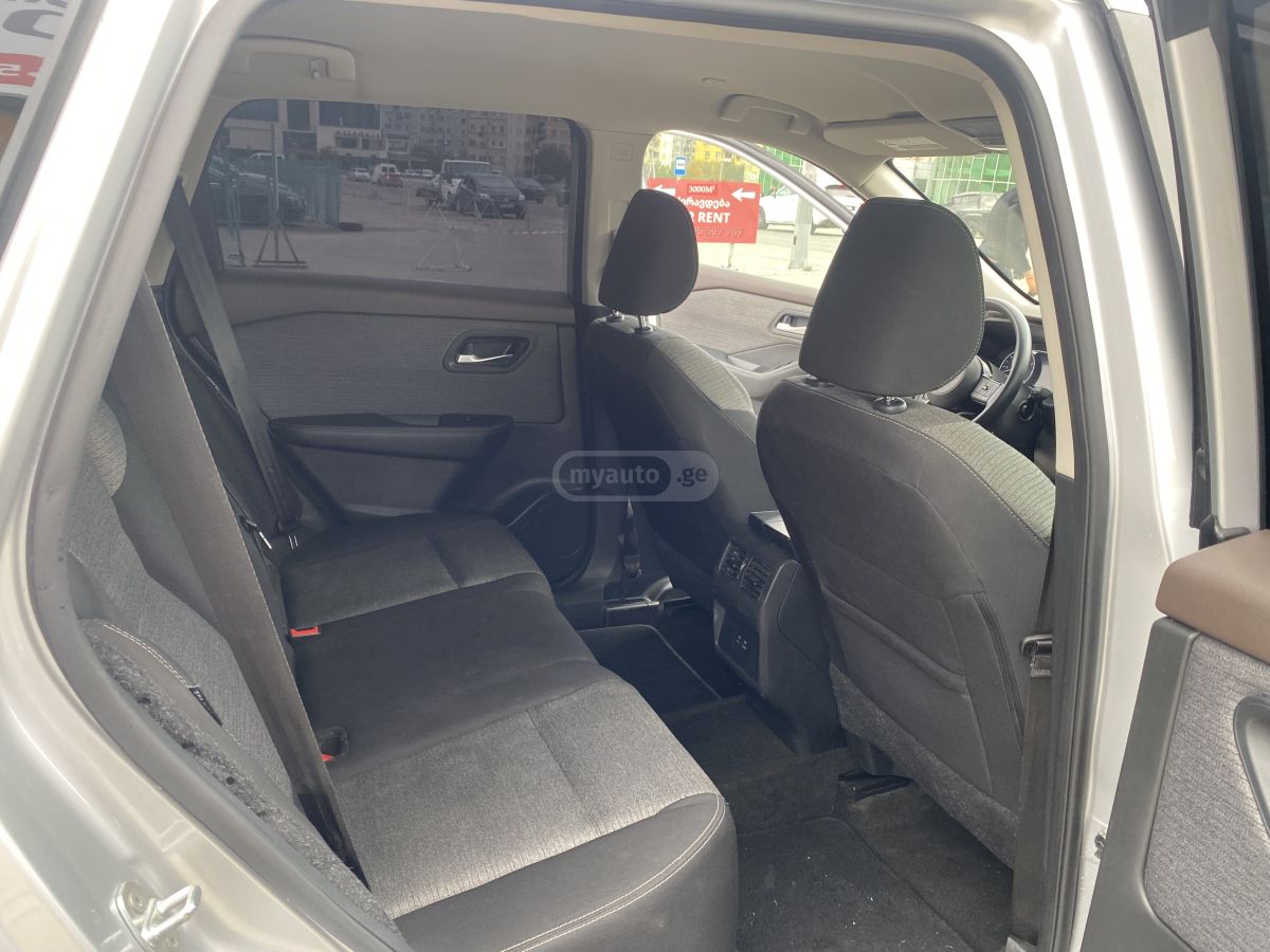 Nissan Rogue - фото 11