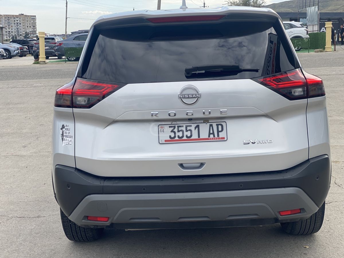 Nissan Rogue - фото 5
