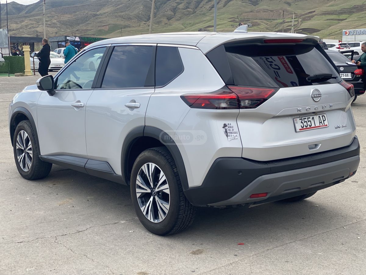 Nissan Rogue - фото 6