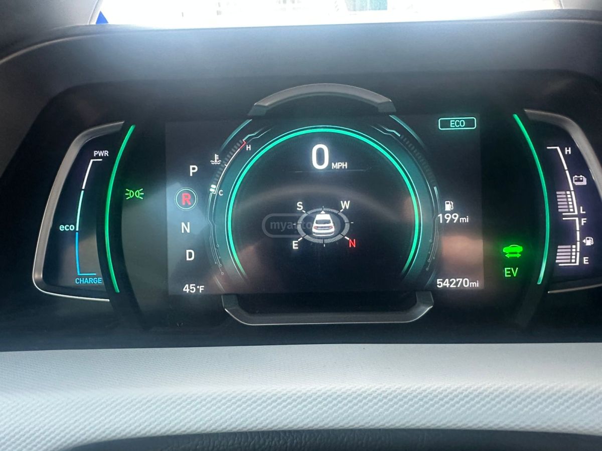 Hyundai Ioniq 2020 — миниатюра 8