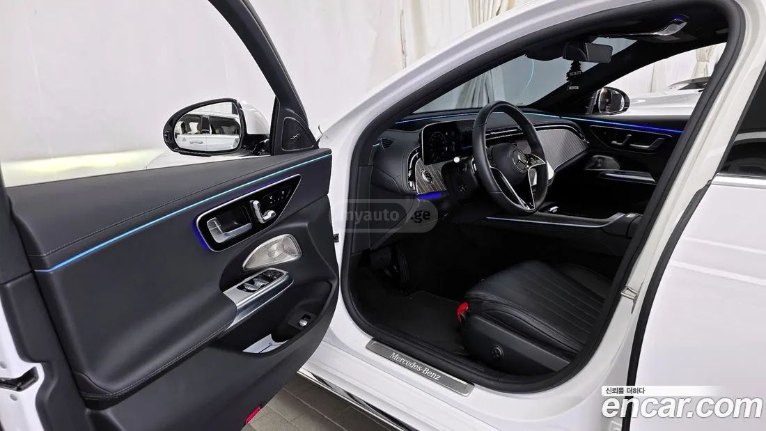 Mercedes-Benz E53 AMG 2025 — миниатюра 10