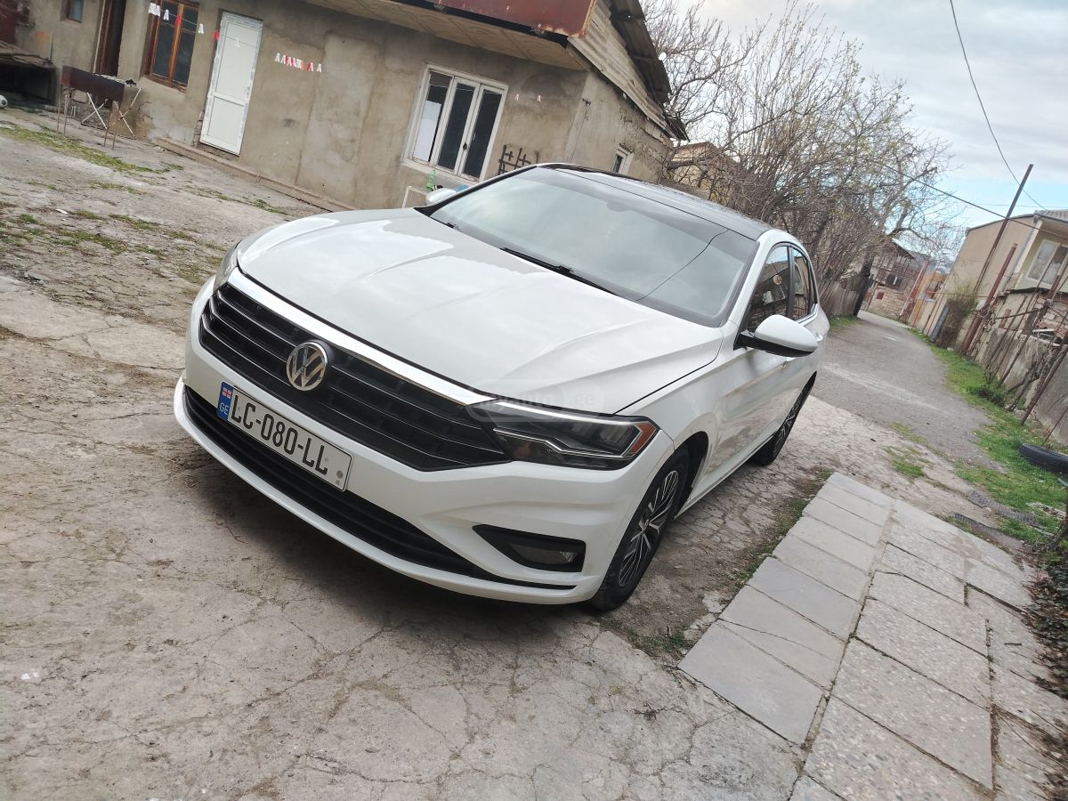 Volkswagen Jetta - фото 4