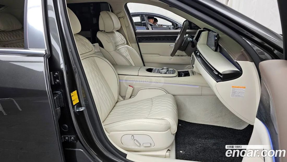 Hyundai Genesis 2025 — миниатюра 11