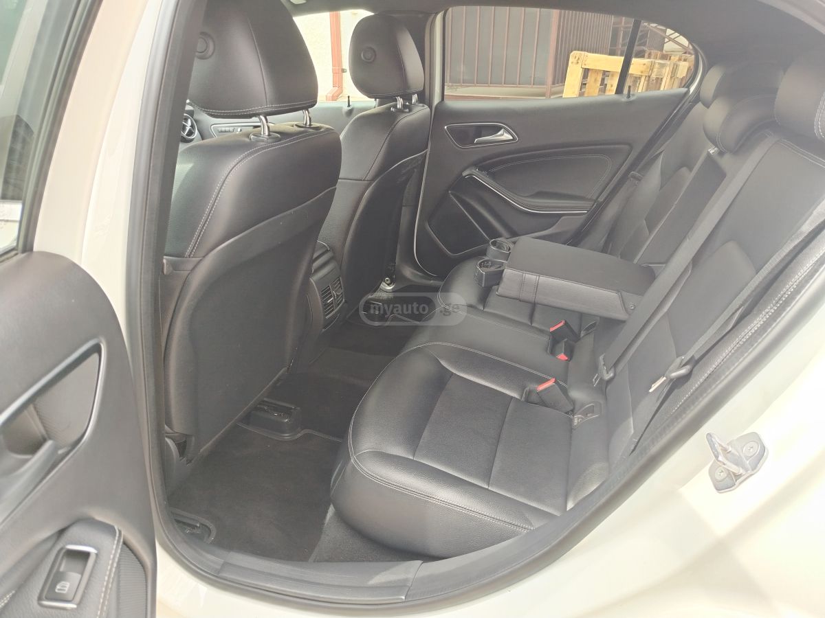Mercedes-Benz GLA 250 - фото 10