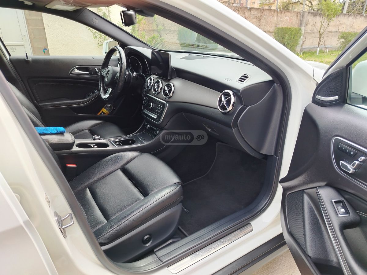 Mercedes-Benz GLA 250 - фото 11