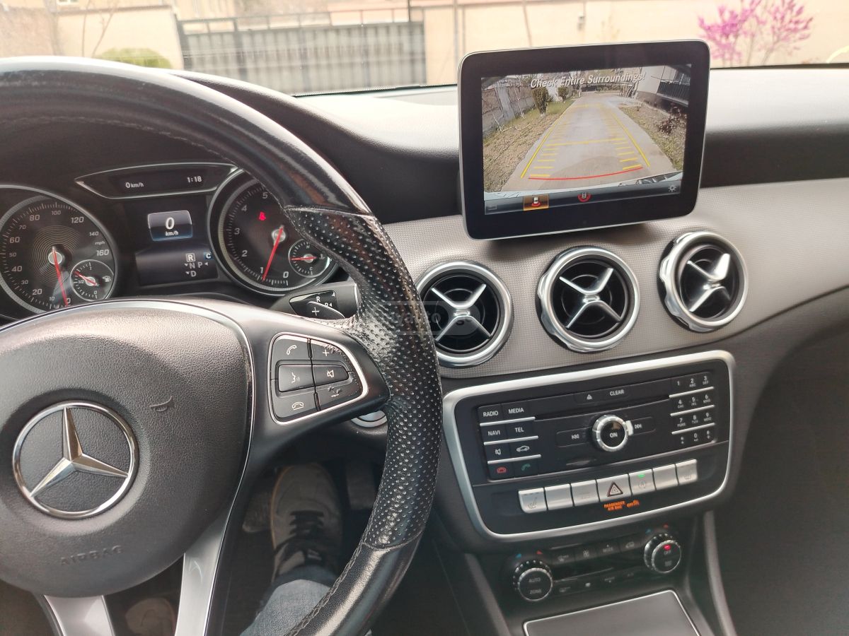 Mercedes-Benz GLA 250 - фото 15