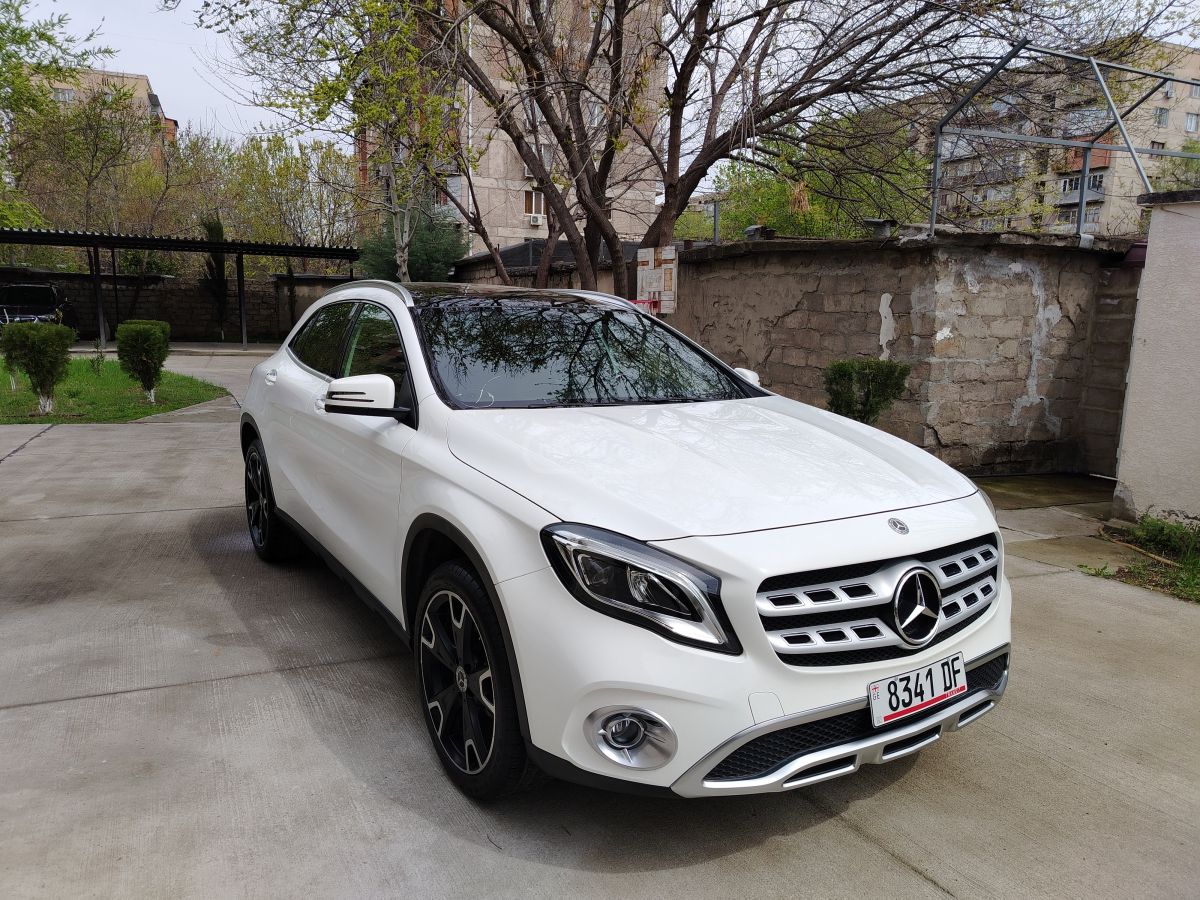 Mercedes-Benz GLA 250 - фото 3