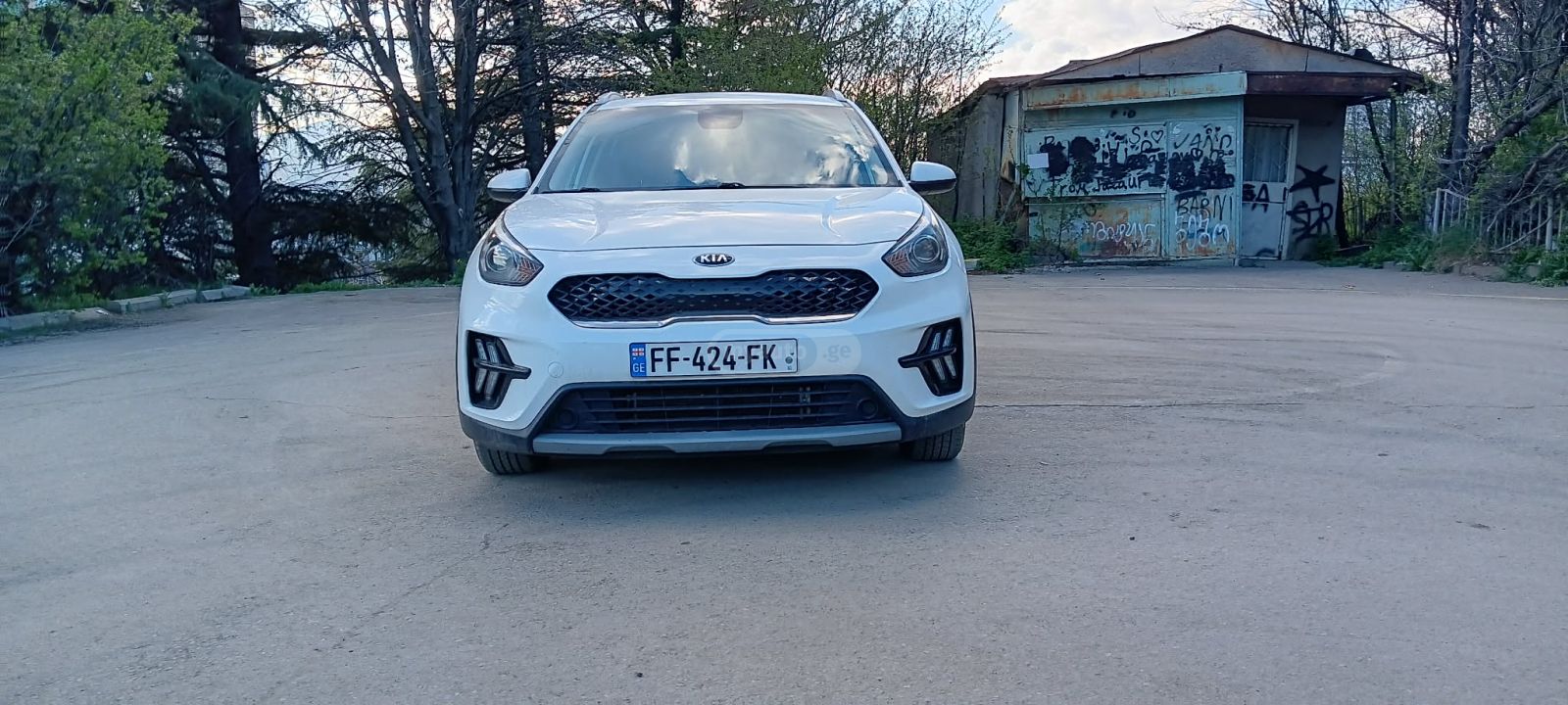 Kia Niro - фото 1