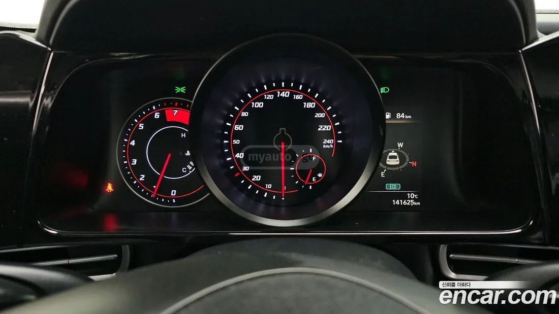 Hyundai Elantra - фото 8