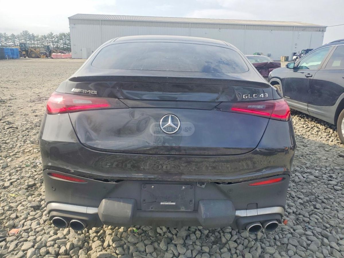 Mercedes-Benz GLC 43 AMG Coupe 2024 — миниатюра 6