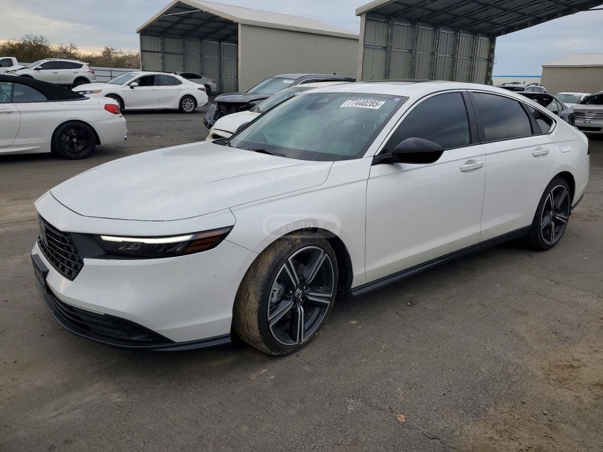 Honda Accord - фото 1