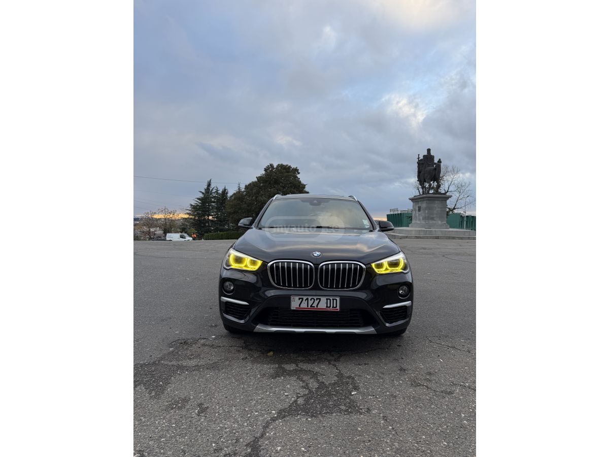 BMW X1 - фото 3