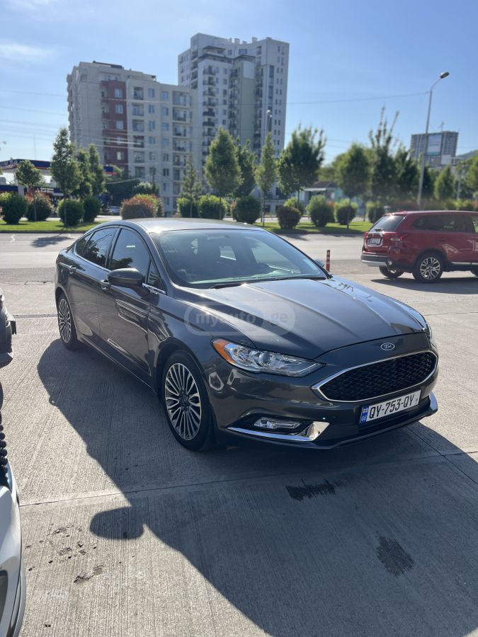 Ford Fusion - фото 10