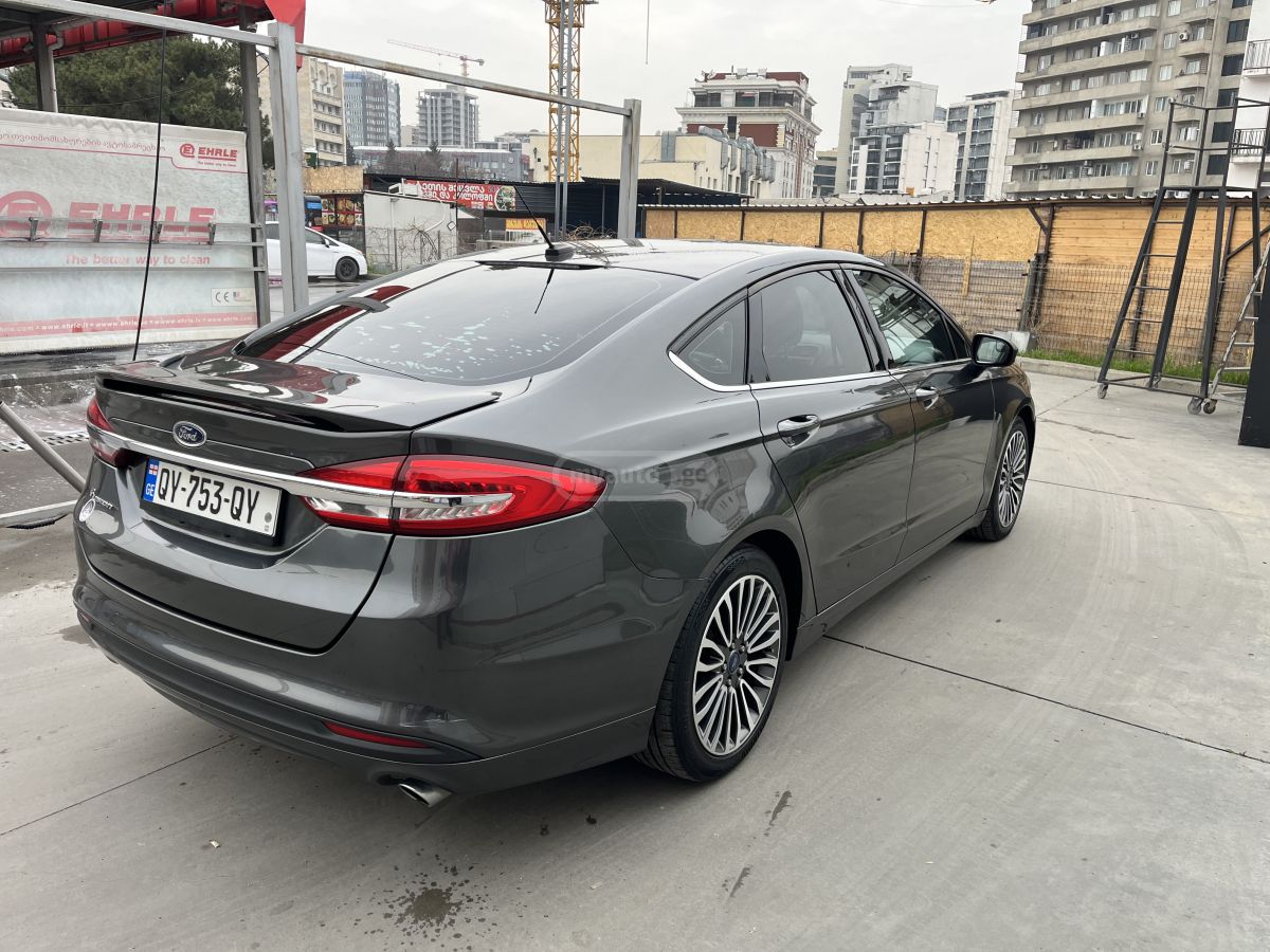 Ford Fusion - фото 4