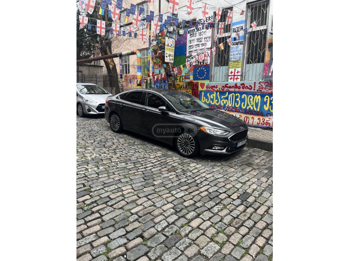 Ford Fusion - фото 9