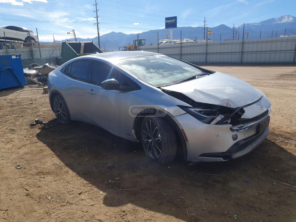 Toyota Prius 2025 — миниатюра 4