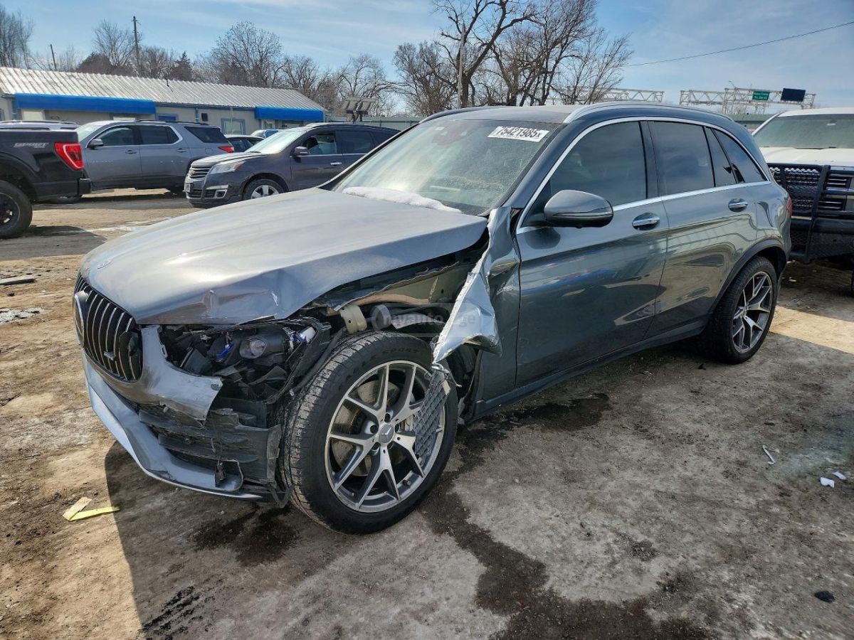 Mercedes-Benz GLC 43 AMG - фото 1