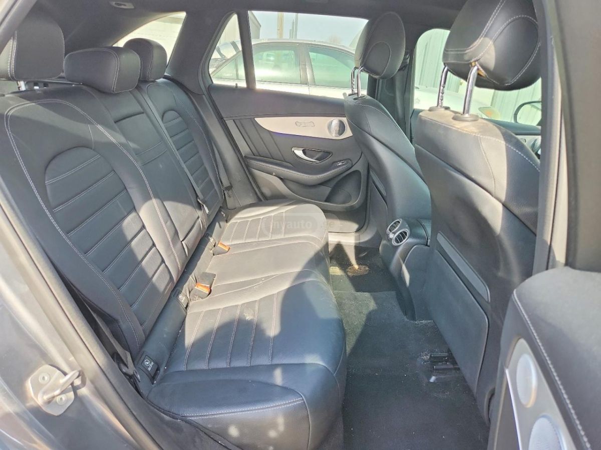 Mercedes-Benz GLC 43 AMG - фото 11