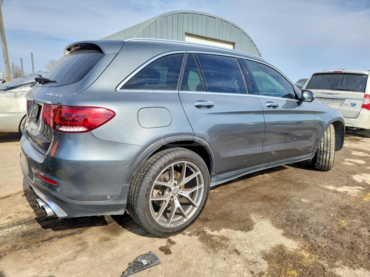 Mercedes-Benz GLC 43 AMG - фото 3