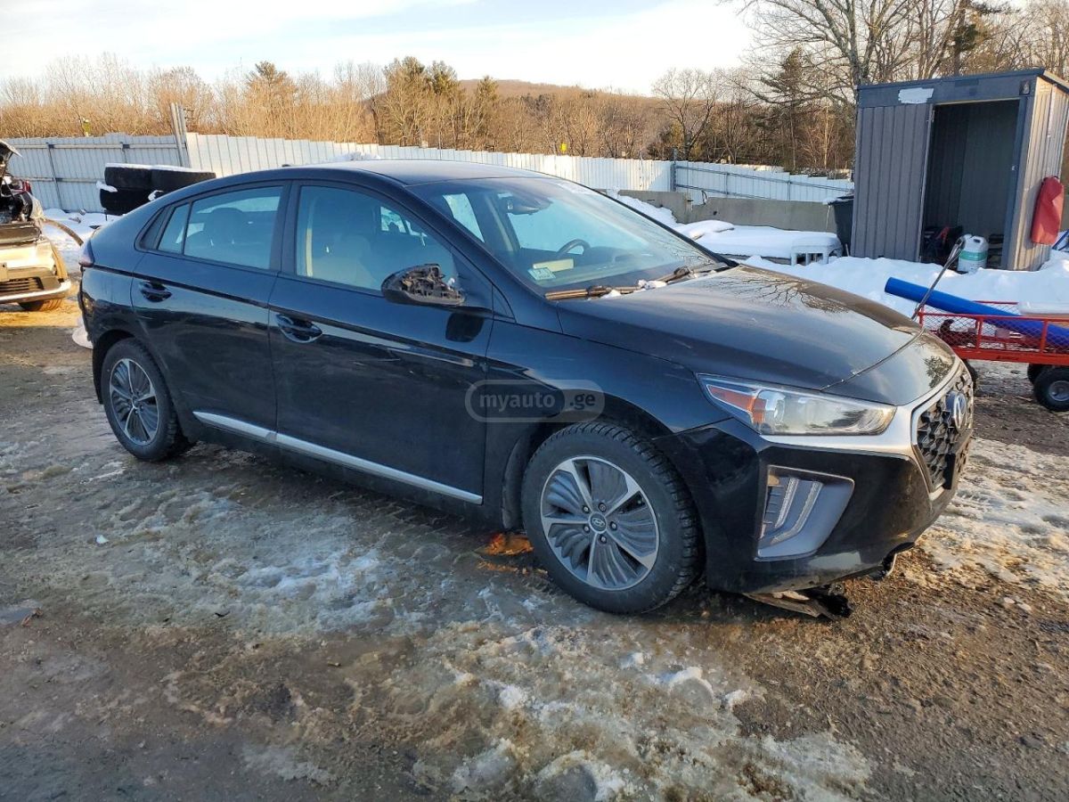 Hyundai Ioniq - фото 2