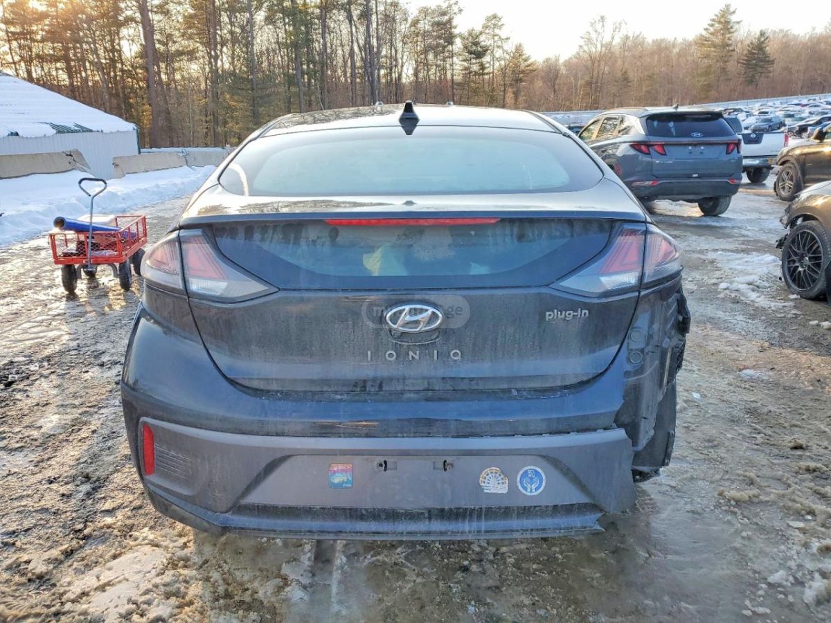 Hyundai Ioniq - фото 6