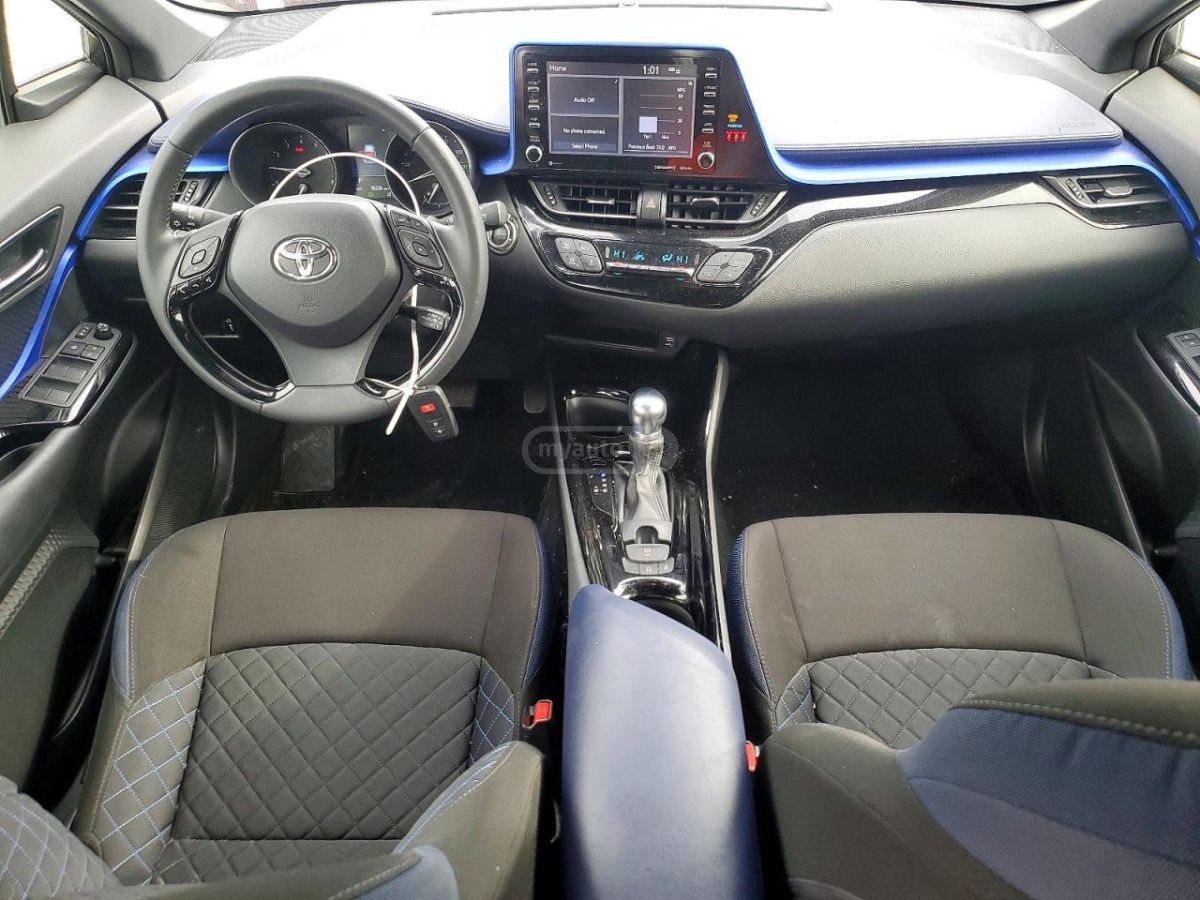 Toyota CHR - фото 8