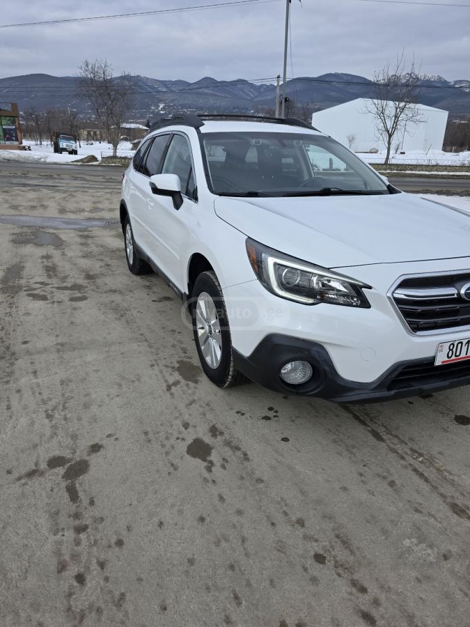 Subaru Outback - фото 3