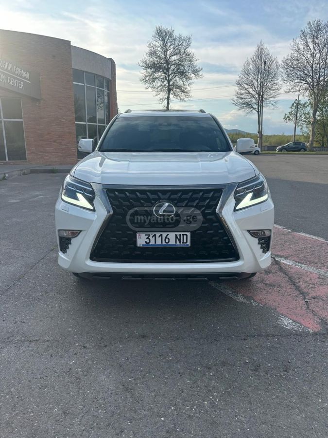Lexus GX 460 - фото 1