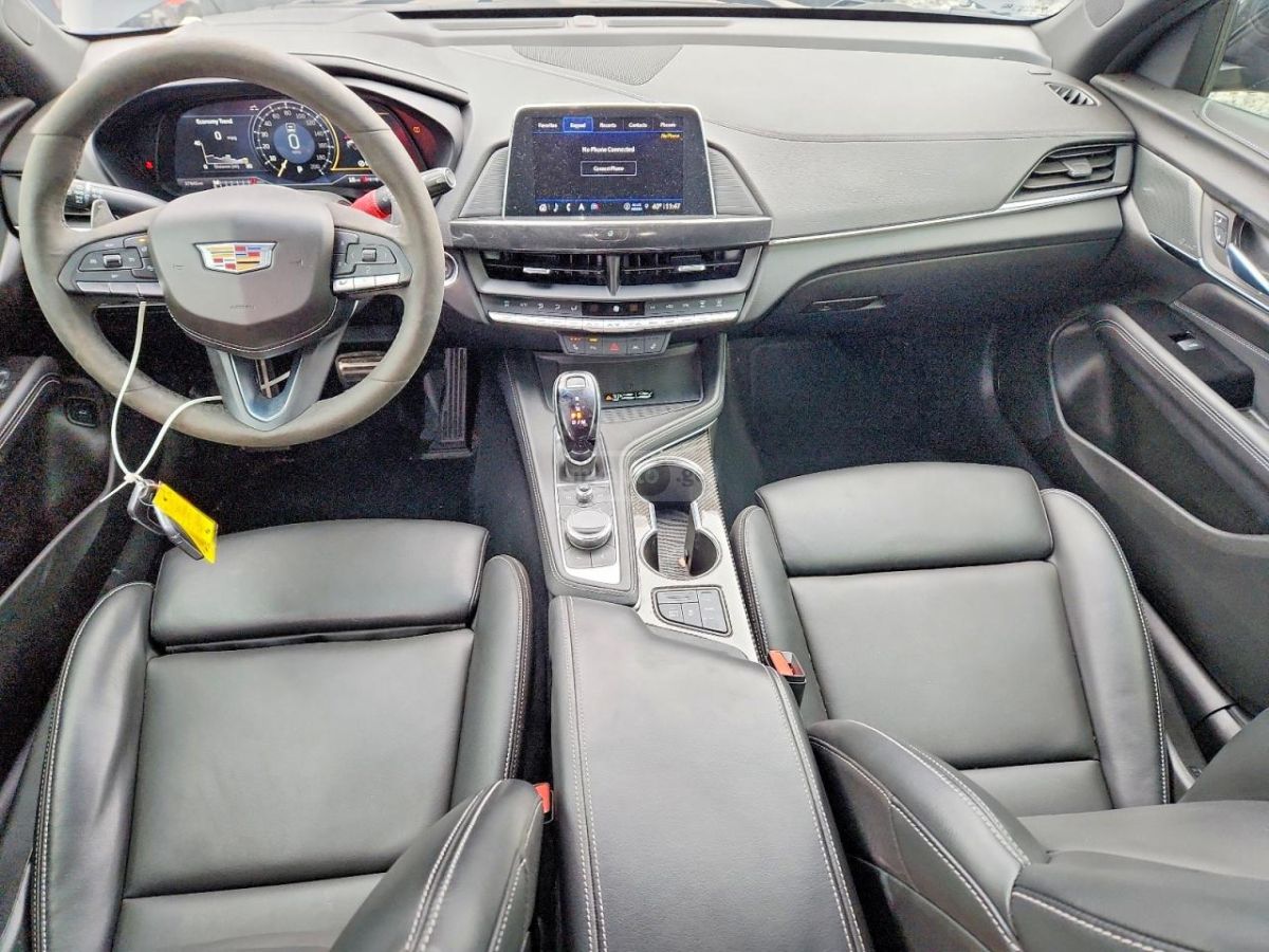 Cadillac CT4 2024 — миниатюра 8