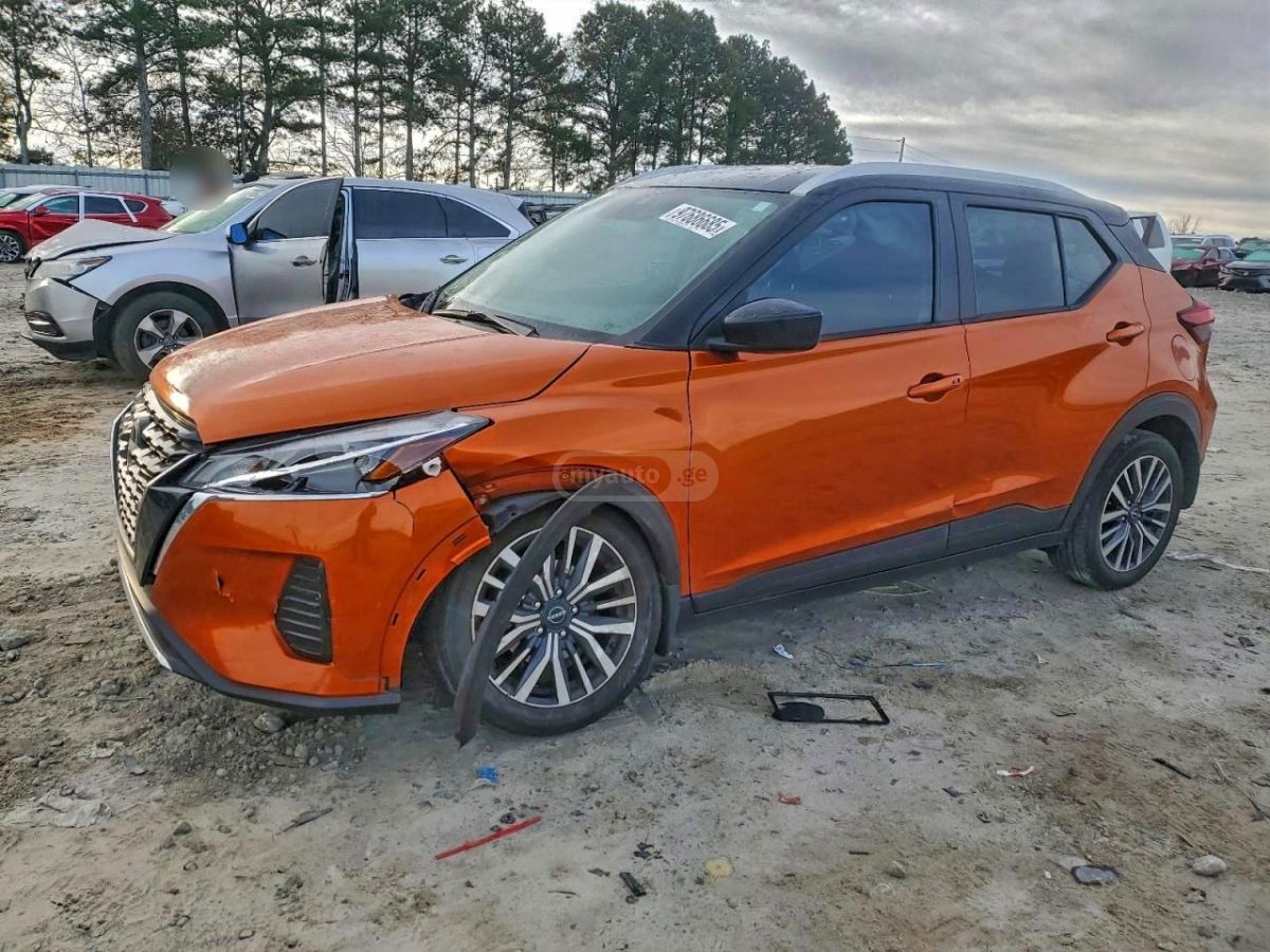 Nissan SV 4dr Front-Wheel Drive CVT — миниатюра 1