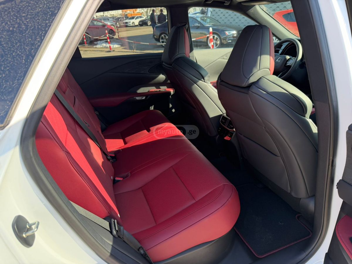 Lexus F SPORT FULL — миниатюра 9