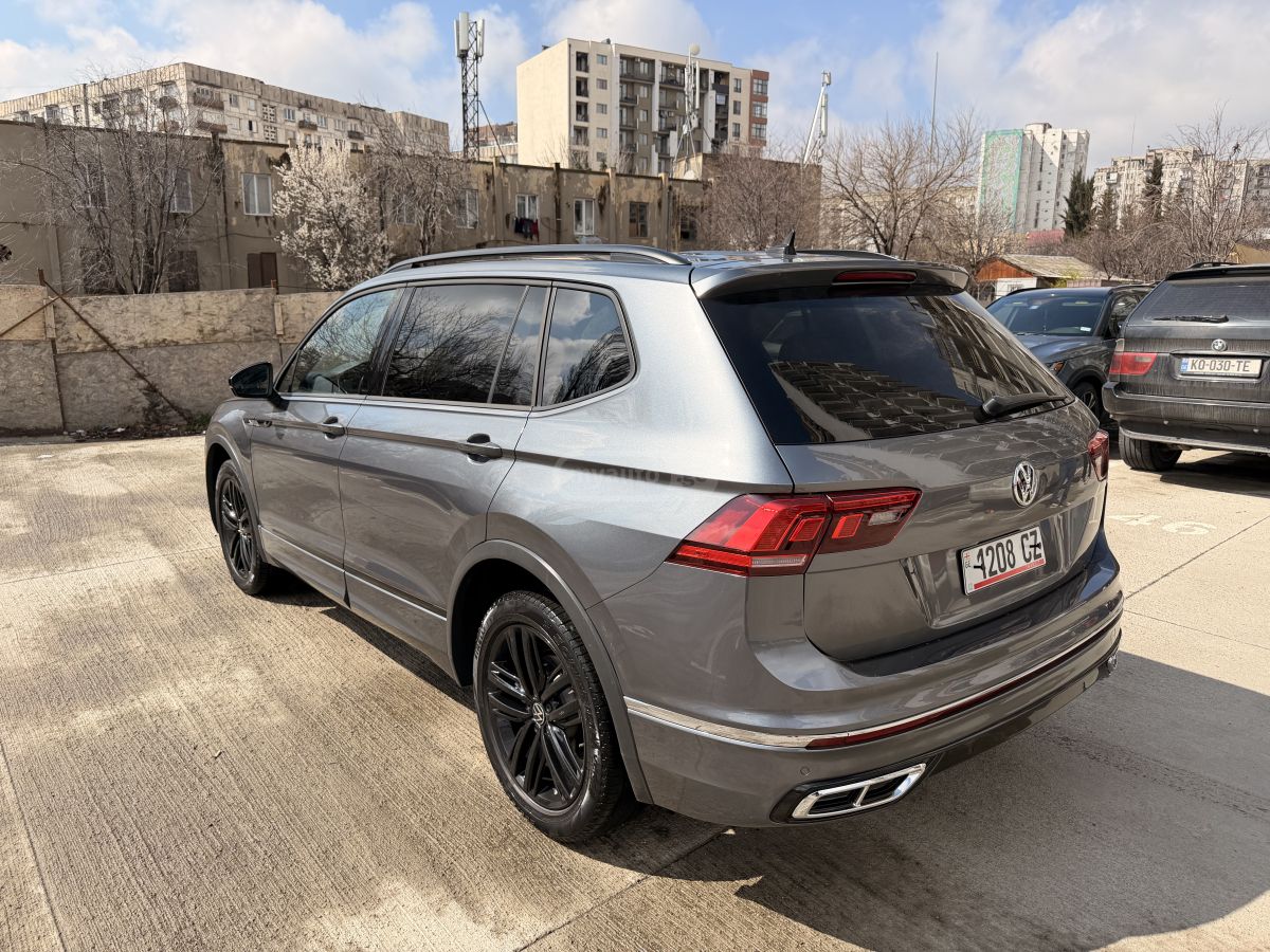 Volkswagen R line — миниатюра 2