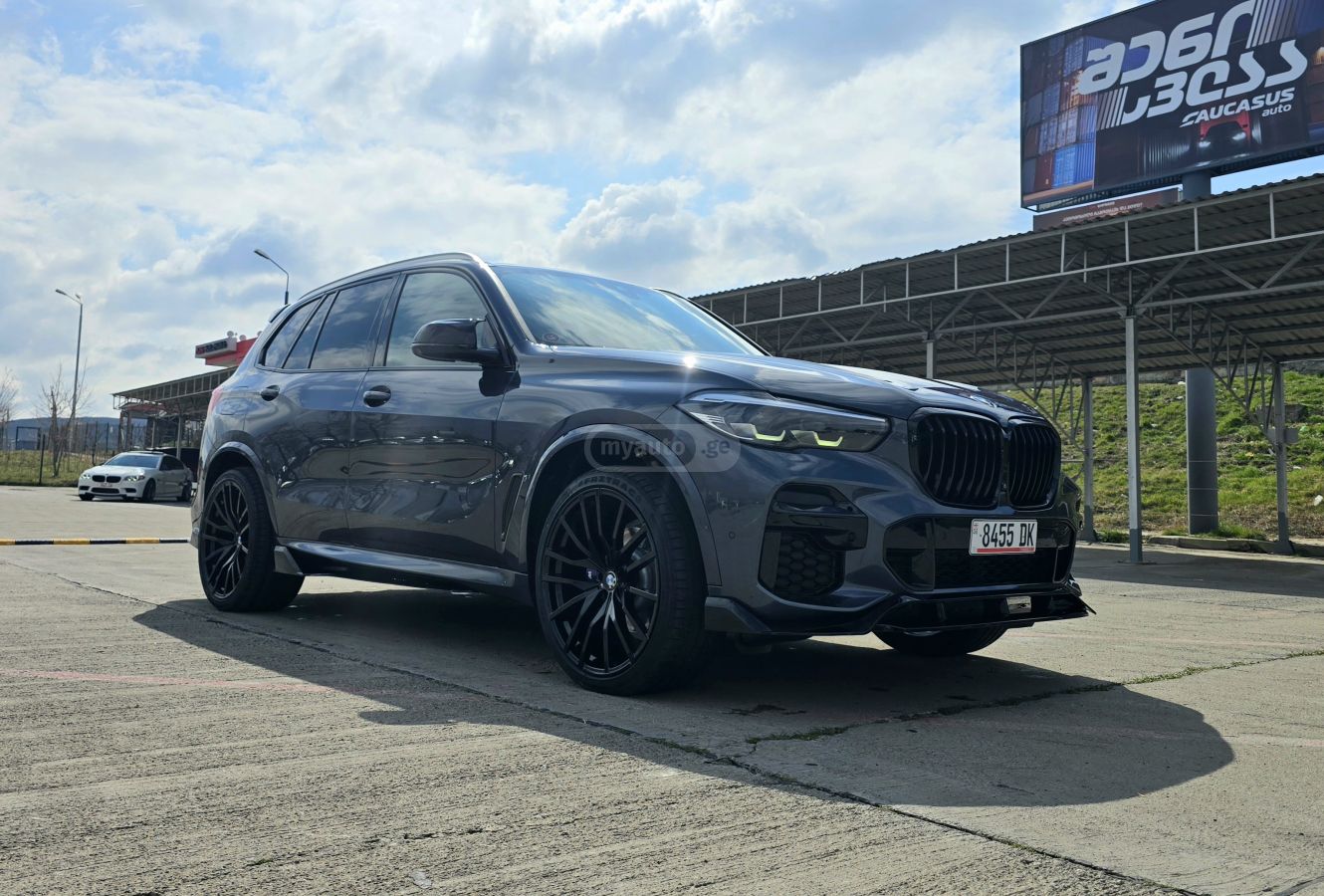 BMW X5 - фото 10
