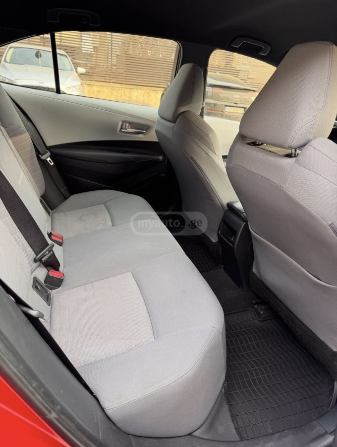 Toyota Corolla - фото 8