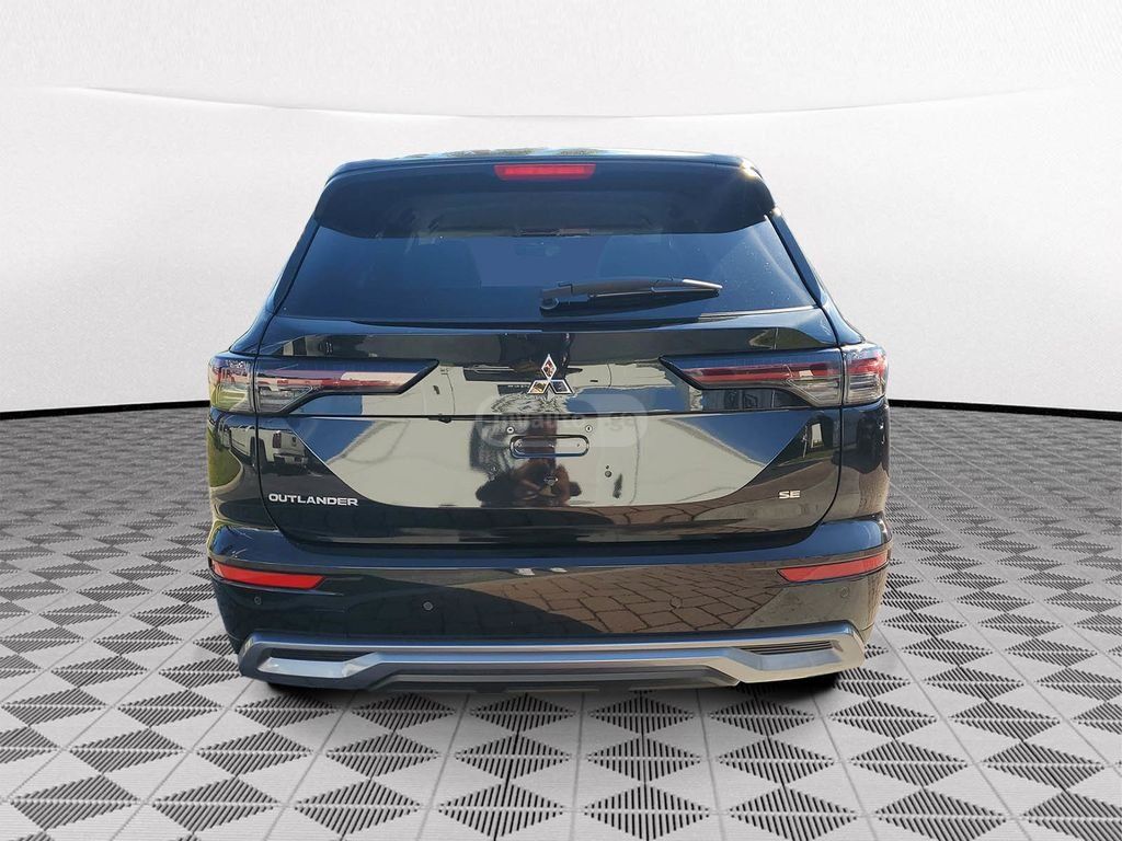 Mitsubishi SE — миниатюра 2