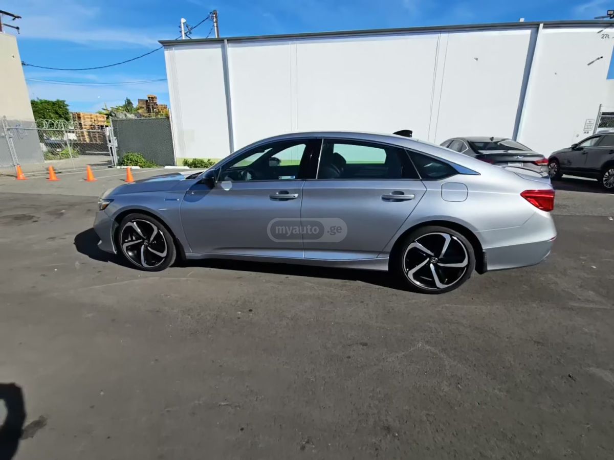 Honda Accord - фото 2