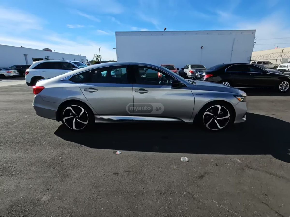 Honda Accord - фото 4