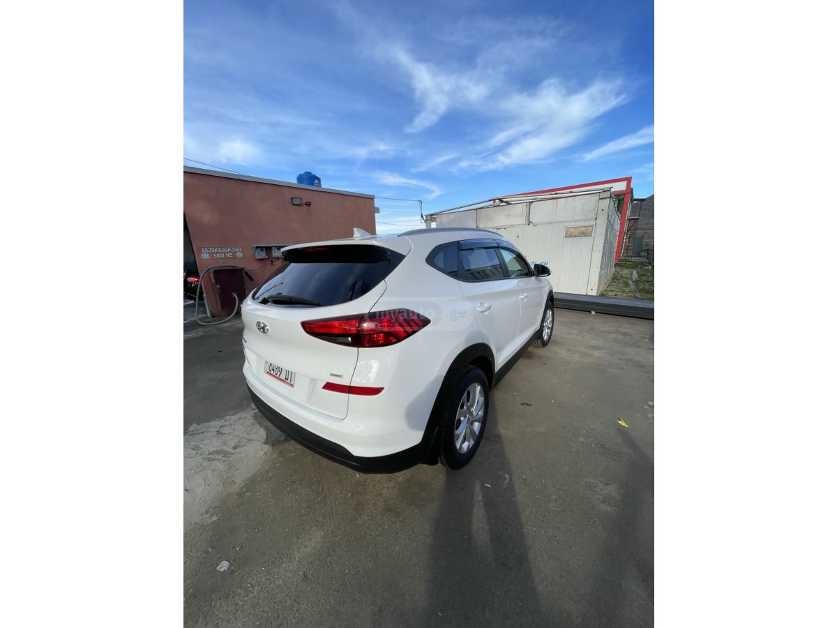 Hyundai Tucson - фото 3