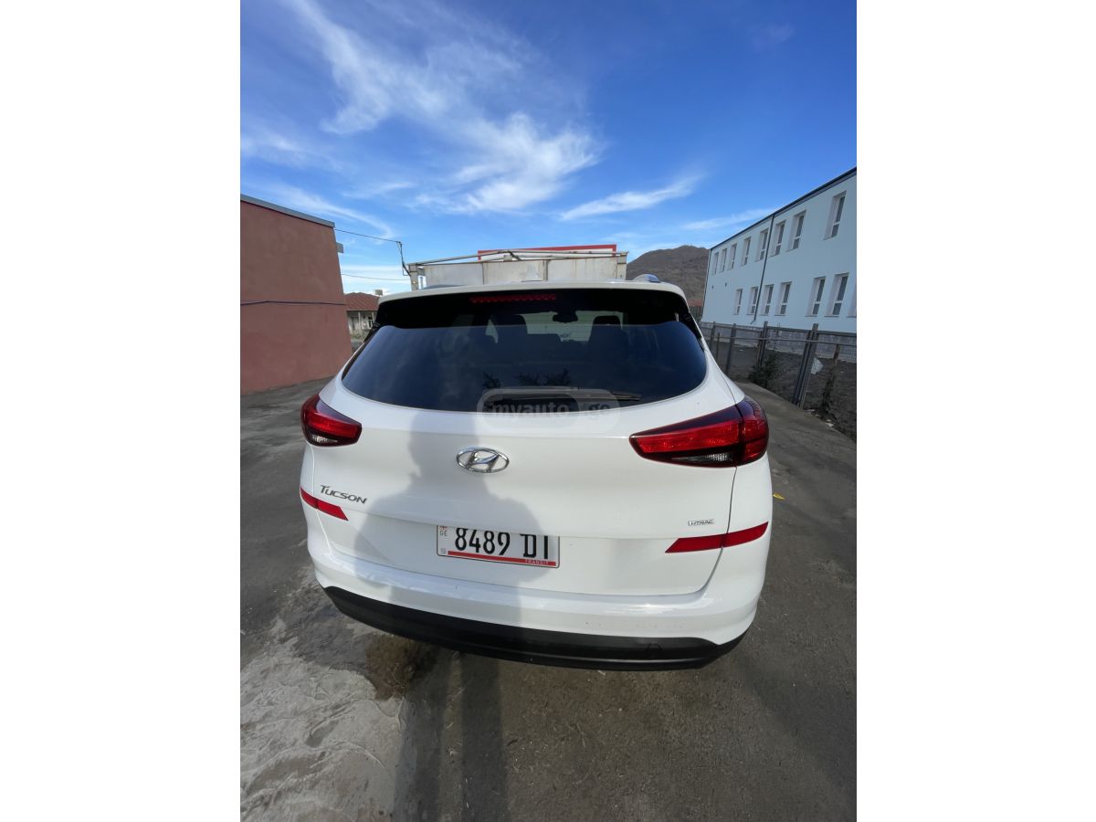 Hyundai Tucson - фото 4