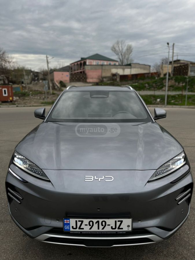 BYD Song Plus - фото 1